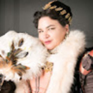 Meet your Posher, Mercina